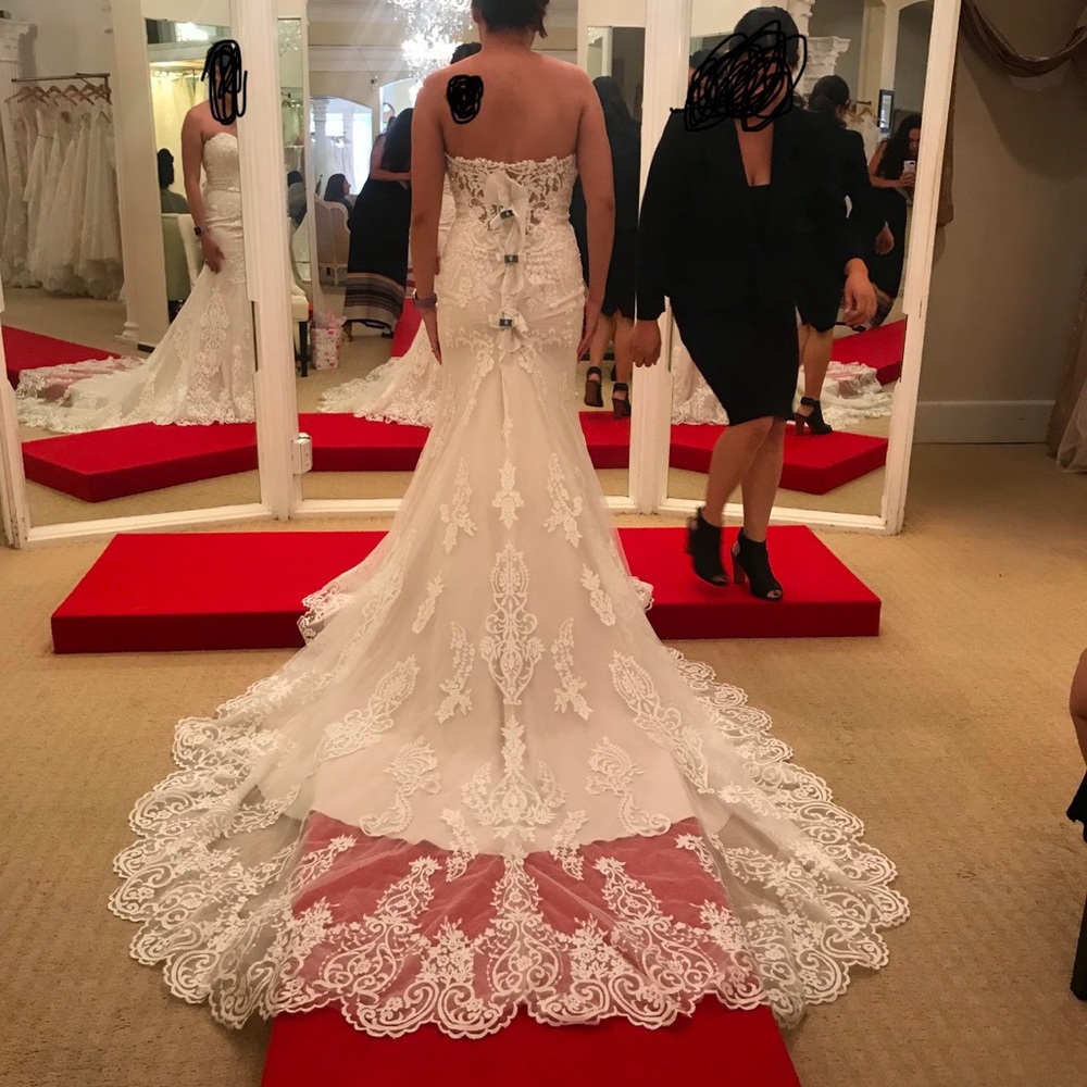 Kenneth Winston 1728 wedding dress